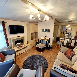 Camping Mobilhomes 6 Et 8 Personnes Aven Kerlann Draps Fournis