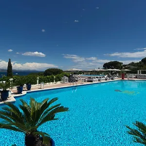 Hotel Althoff Belrose